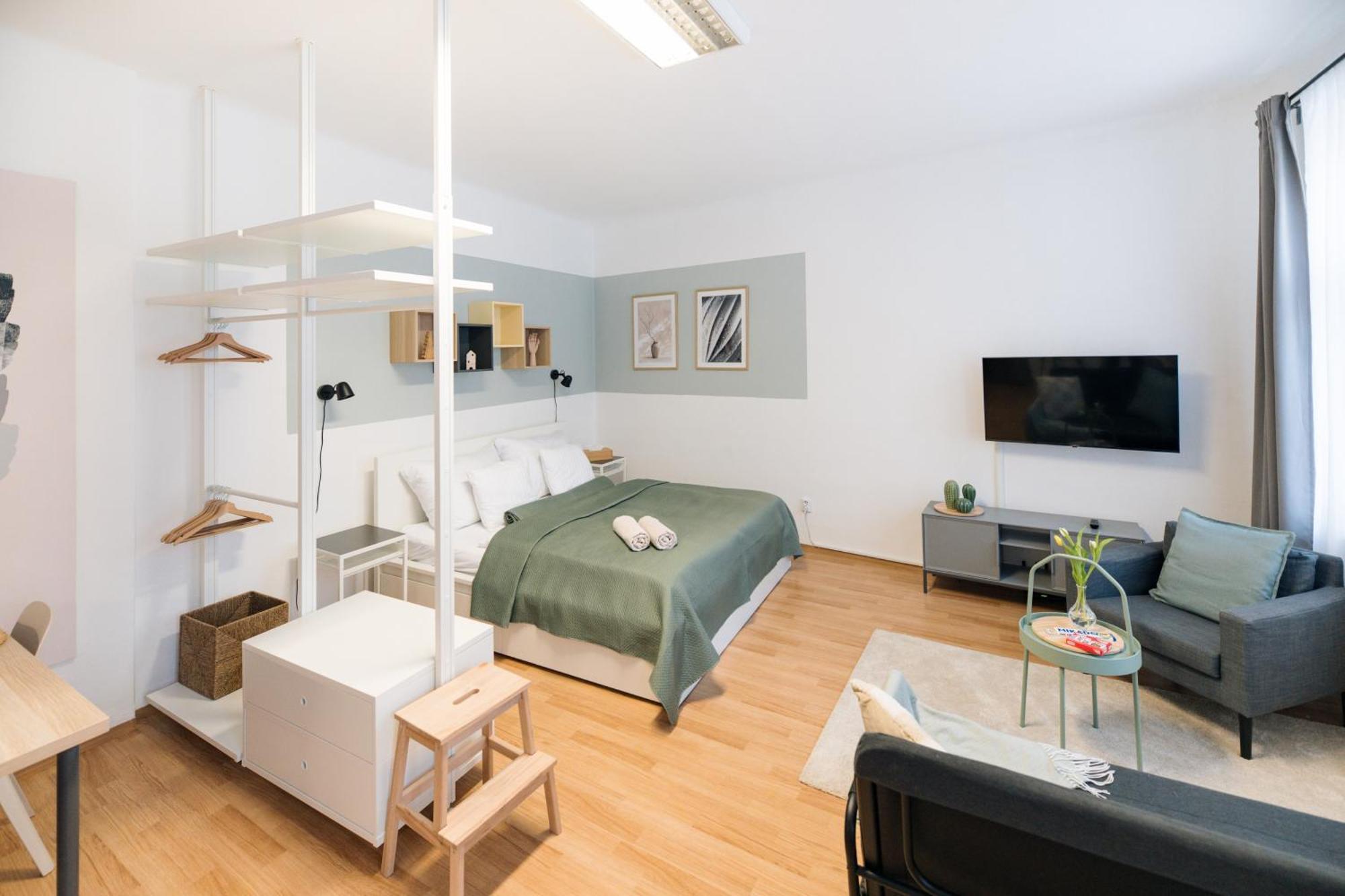 7 Nights Apartments Dominikanske N. Brno Exterior photo